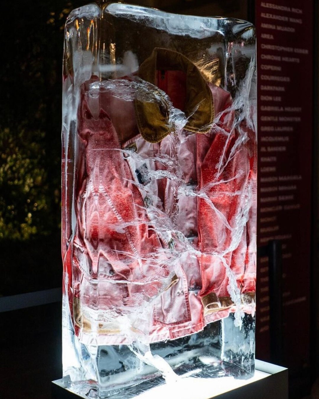 Blocco giacca incastonata Milano Blocco di ghiaccio personalizzato